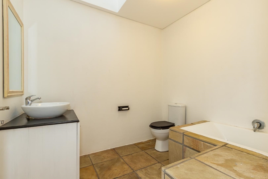 5 Bedroom Property for Sale in Tokai Western Cape